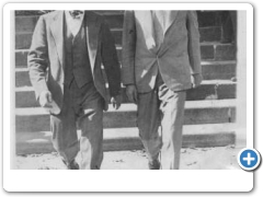 Flemington - Lindbergh and Schwartzkoph leaving the Court House during the trial - 1934