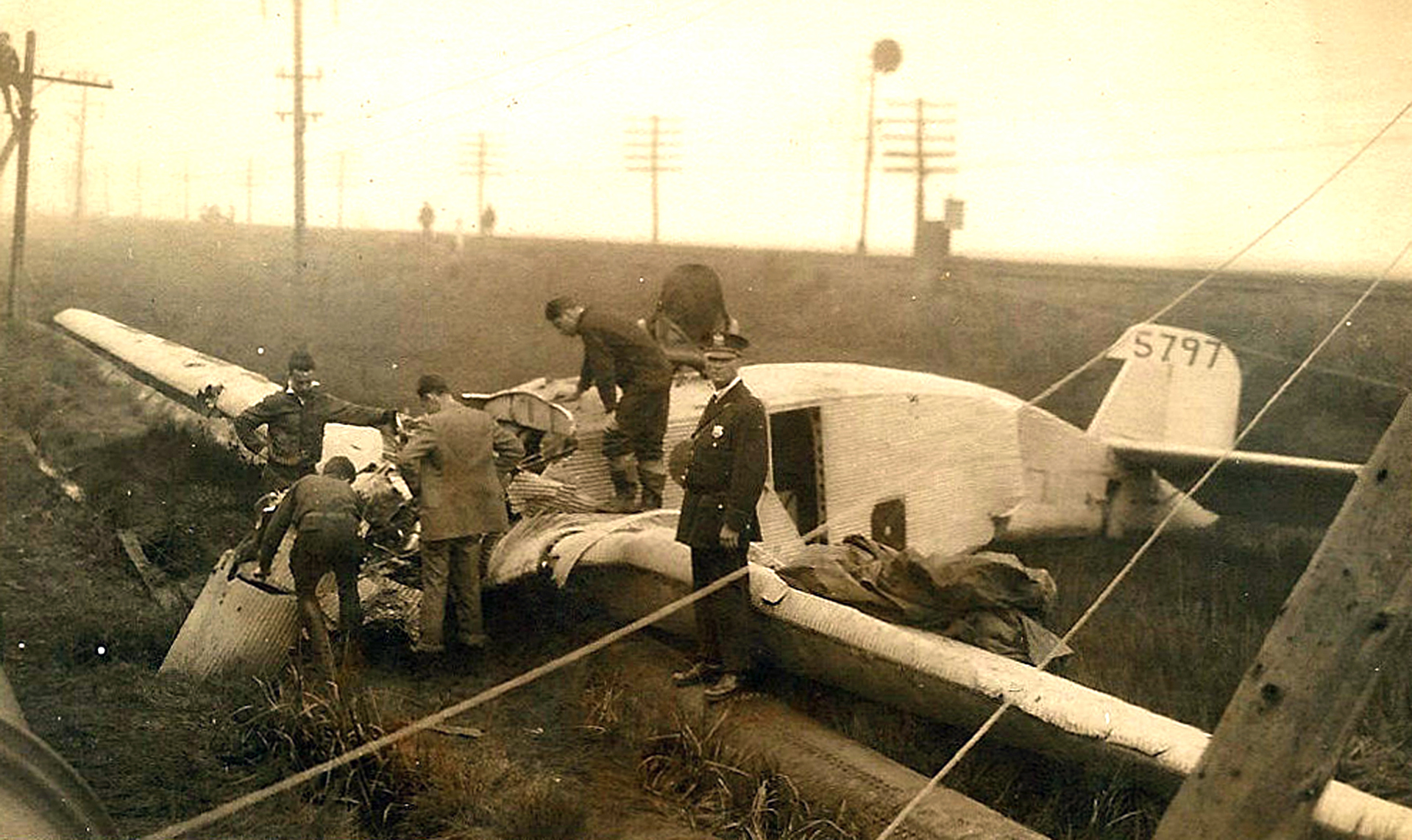 Atlantic City -  JUNKERS AIRPLANE CRASH OCT. 18, 1928