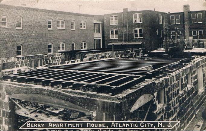 Atlantic City - Berry Apartment House - c 1910s or 20s
