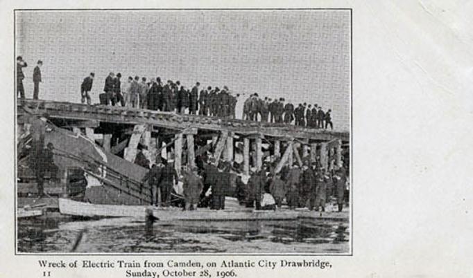 Atlantic City - Wreck of the electric train from Camden - 1906