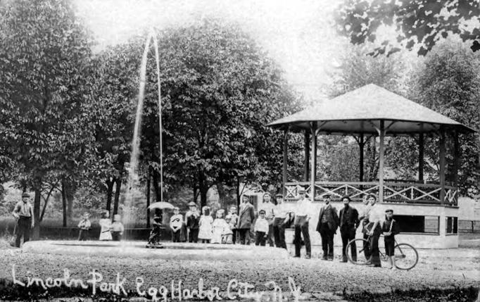 Egg Harbor City - The Fountain and Gazebo at Lincoln Park - 1915 - EHC