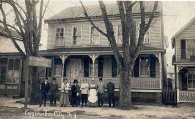 Egg Harbor City - Unidentified residence - c 1910