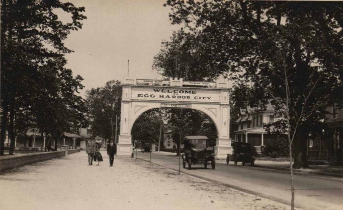 Egg Harbor City - Welcome Arch - 1920s