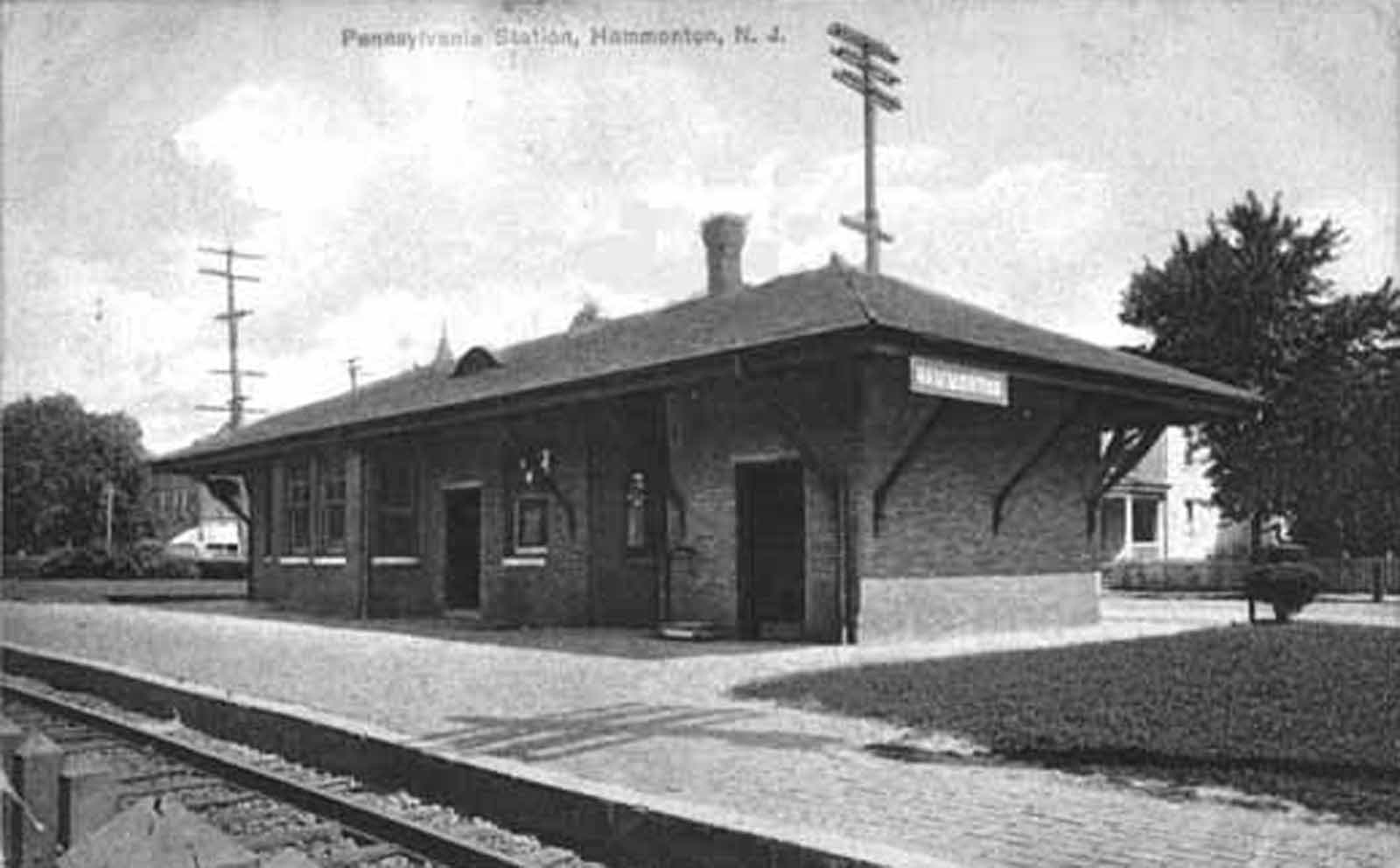 Hammonton - Pennsyvania Railroad Depot - 1915