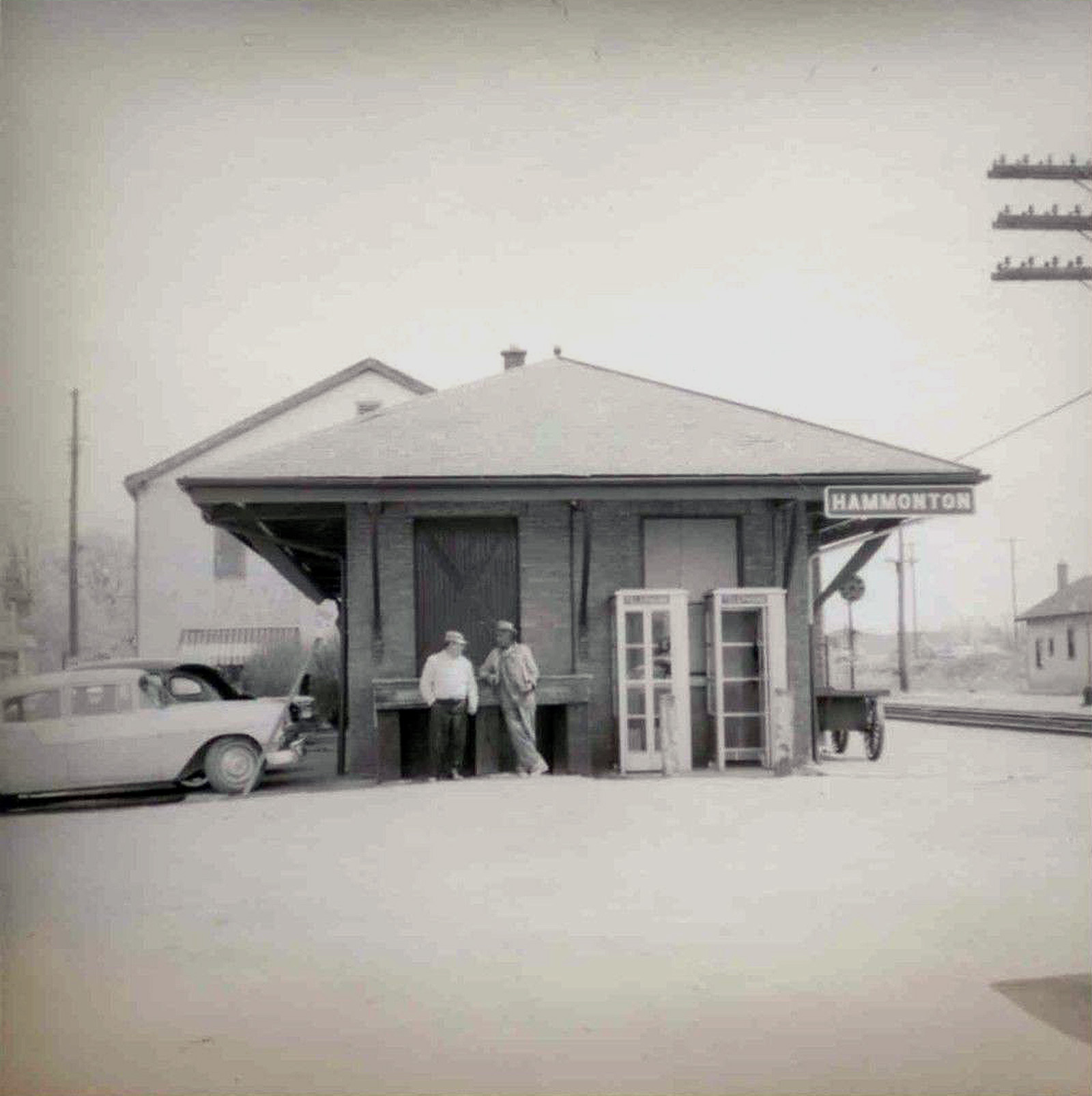 Hammonton - Said to be the Reading passenger station - 1965