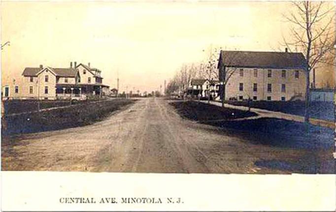 Minotola - Central Avenue - 1912