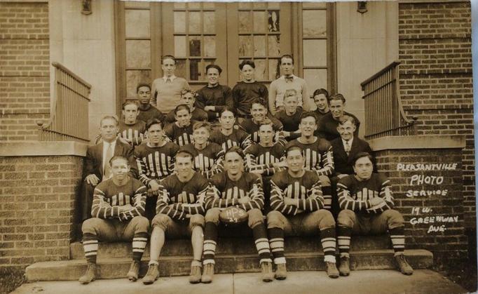 Pleasantville - Football Team - 1929