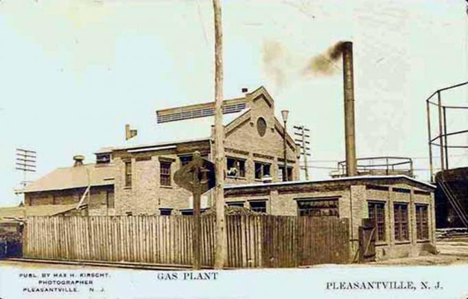 Pleasantville - Gas Plant - Max Kirscht - 1909