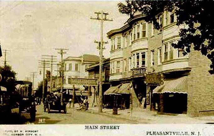 Pleasantville - Main Street view - c 1910