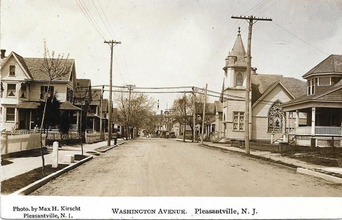 Pleasantville - View of Washington Avenue - M H Kirscht - c 1910