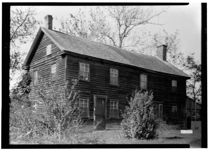 Smithville - Smith Homestead - New York and Moss Hill Roads - Exterior - South and East elevations - Nathaniel R Ewan Photographer - October 24 1936 - HABS
