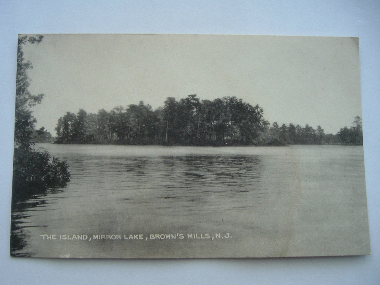 Browns Mills - Mirroro Lake - The Island