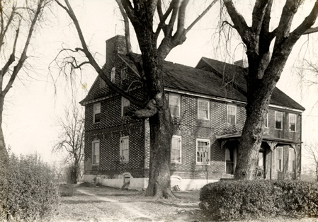 34. Brick house owned by Daniel Lippincott in 1778, Marlton vicinity, Evesham Twp., date unknown
