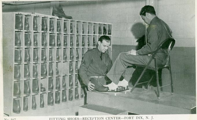 Fort Dix - Fitting shoes -