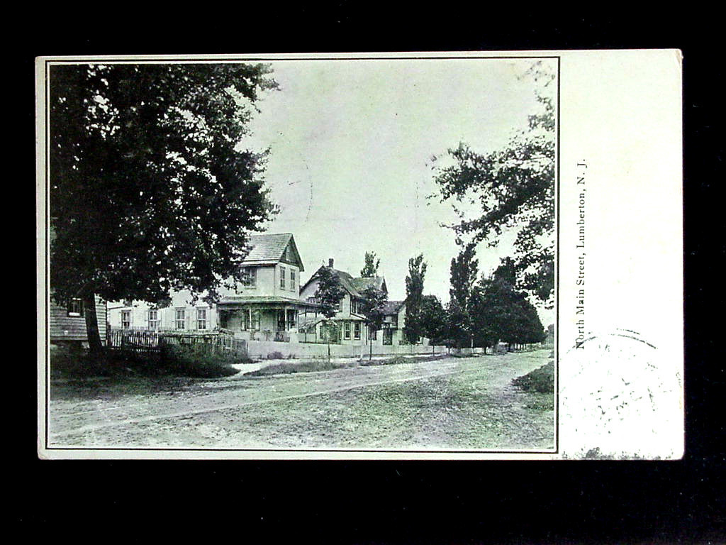 Lumberton - Homes on North Main Street - 1907