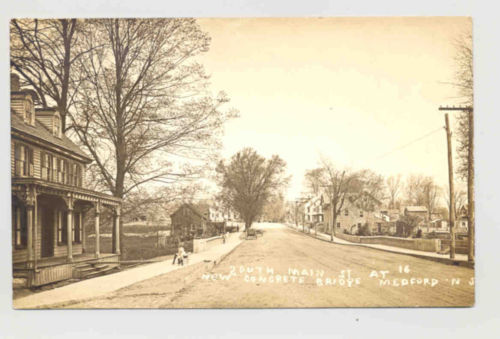 Medford - Main Street at the Concrete Bridge - c 1915