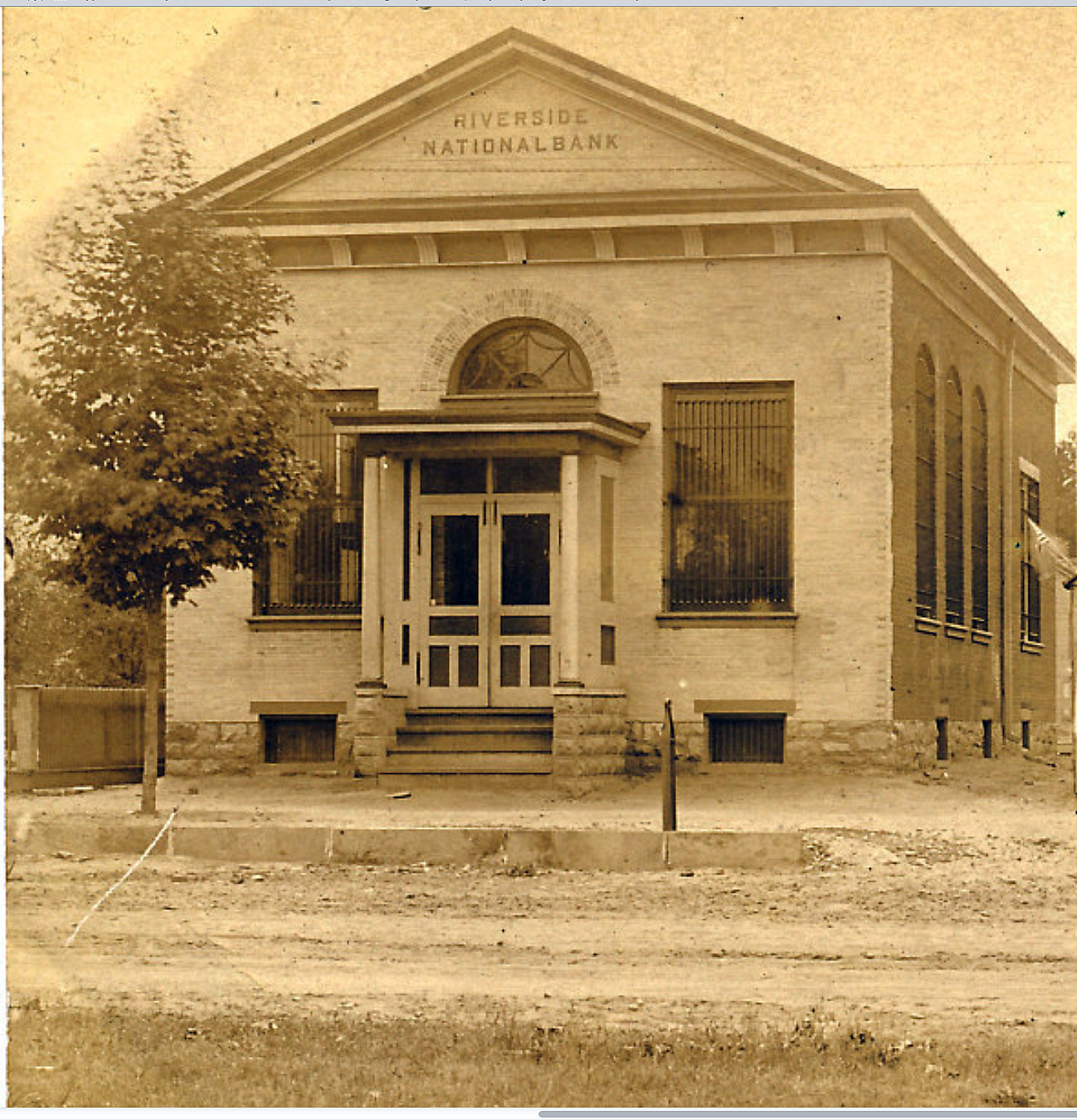Riverside - National Bank - 1906 - bigger