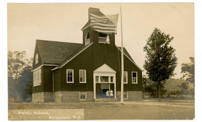 Riverside - Public School - c 1910