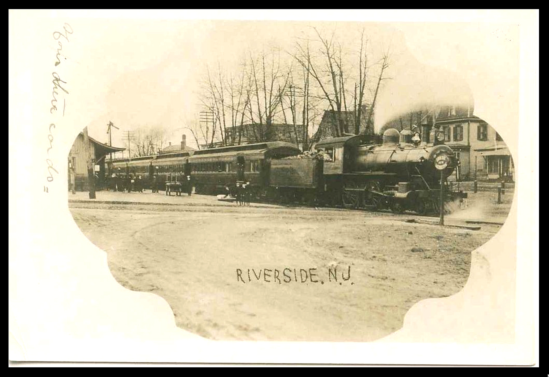 Riverside - Train over station - c 1910 - B