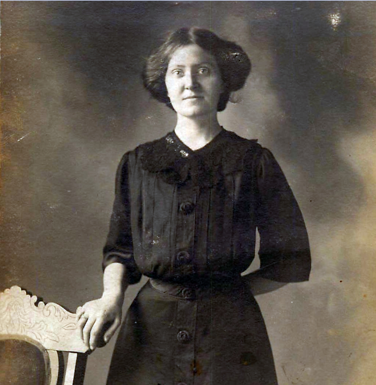 Riverside - unidentified woman from a studio picture