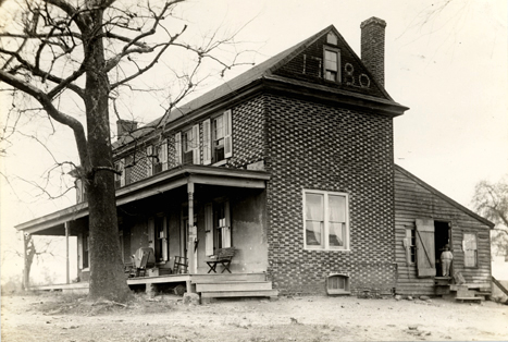 41. Glazed brick house near Charleston, Burlington Twp., 1780 (owned by Howard Wills, 1939)