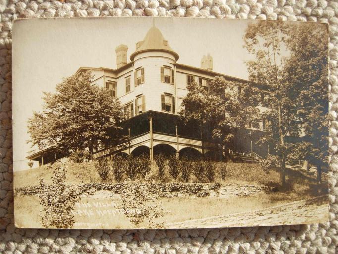 Lake Hopatcong - The Villa - WJ Harris - c 1910