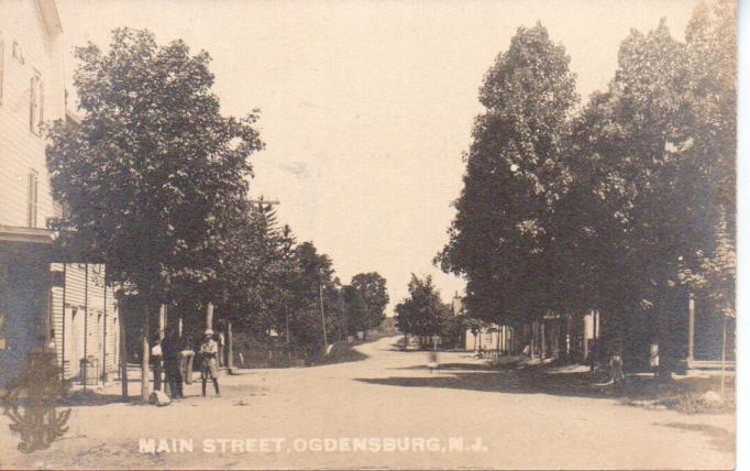Ogdensburg - Main Street view - Ayers and Smith - 1905