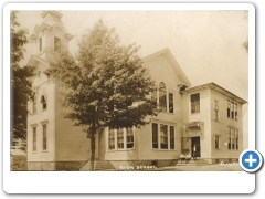 Clinton - High School And Studnts - c 1910