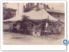 Flemington - A tent at the Flemington Fair -  Sunderlin - 1900s