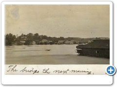 Lambertville - The wreck of the covered bridge over the Delaware - The next day - 1907