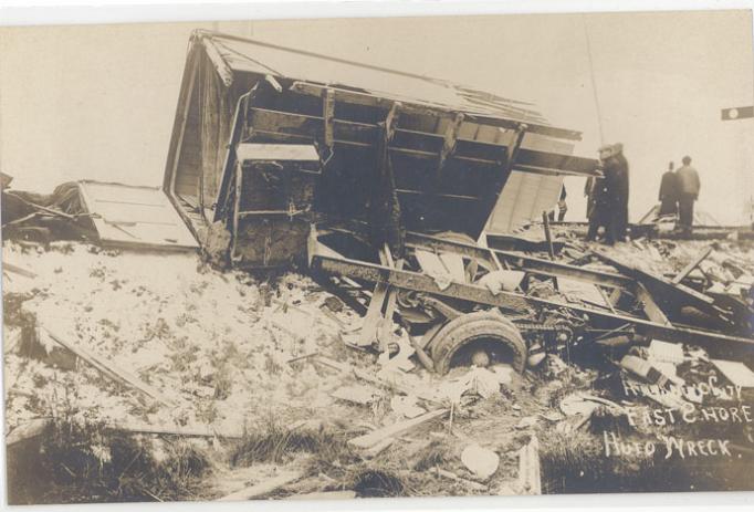 Atlantic City - East Shore Road auto wreck - 1904
