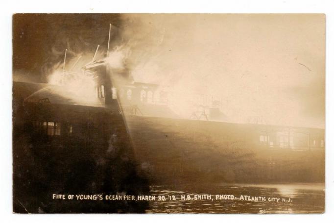 Atlantic City - Fire at Youngs Pier - March 30 1912