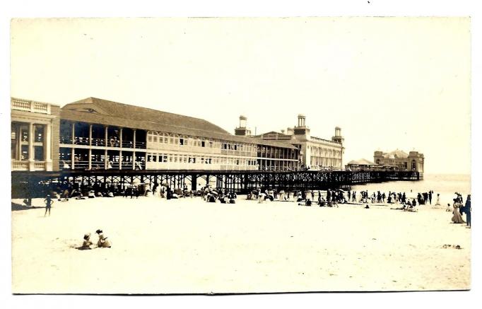 Atlantic City - Looks like Steel Pier from the beach - 1910
