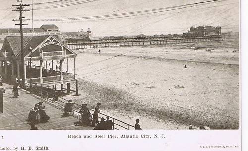 Atlantic City - The beach, the boadwajk and Steel Pier