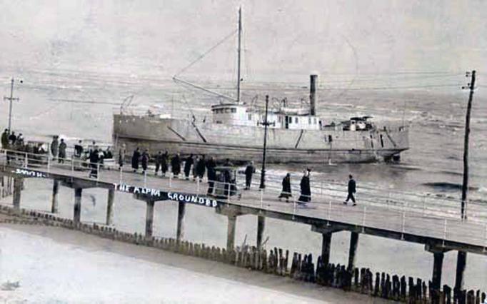 Atlantic City - Wreck of the steamship Alpha - 1913