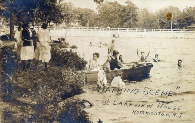 Hammonton - Bathing scene at Lakeview House - 1900s-10s