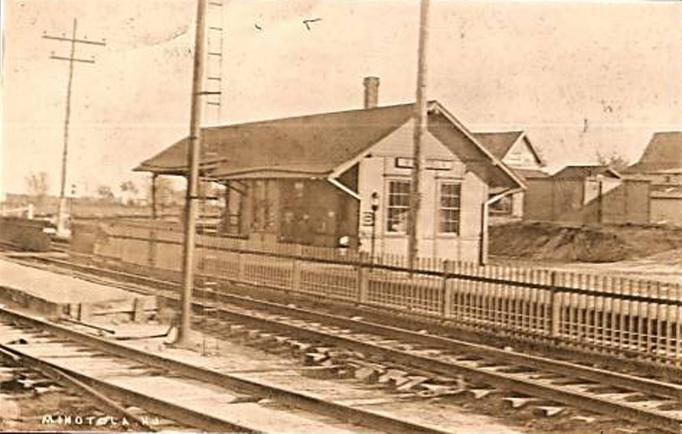 Minotola - Pennsylvania Railroad Station - 1915