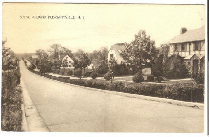 Pleasantville - A scene around town - 1930s-40s copy