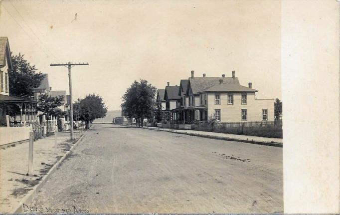 Somers Point - Delaware Avenue - 1909