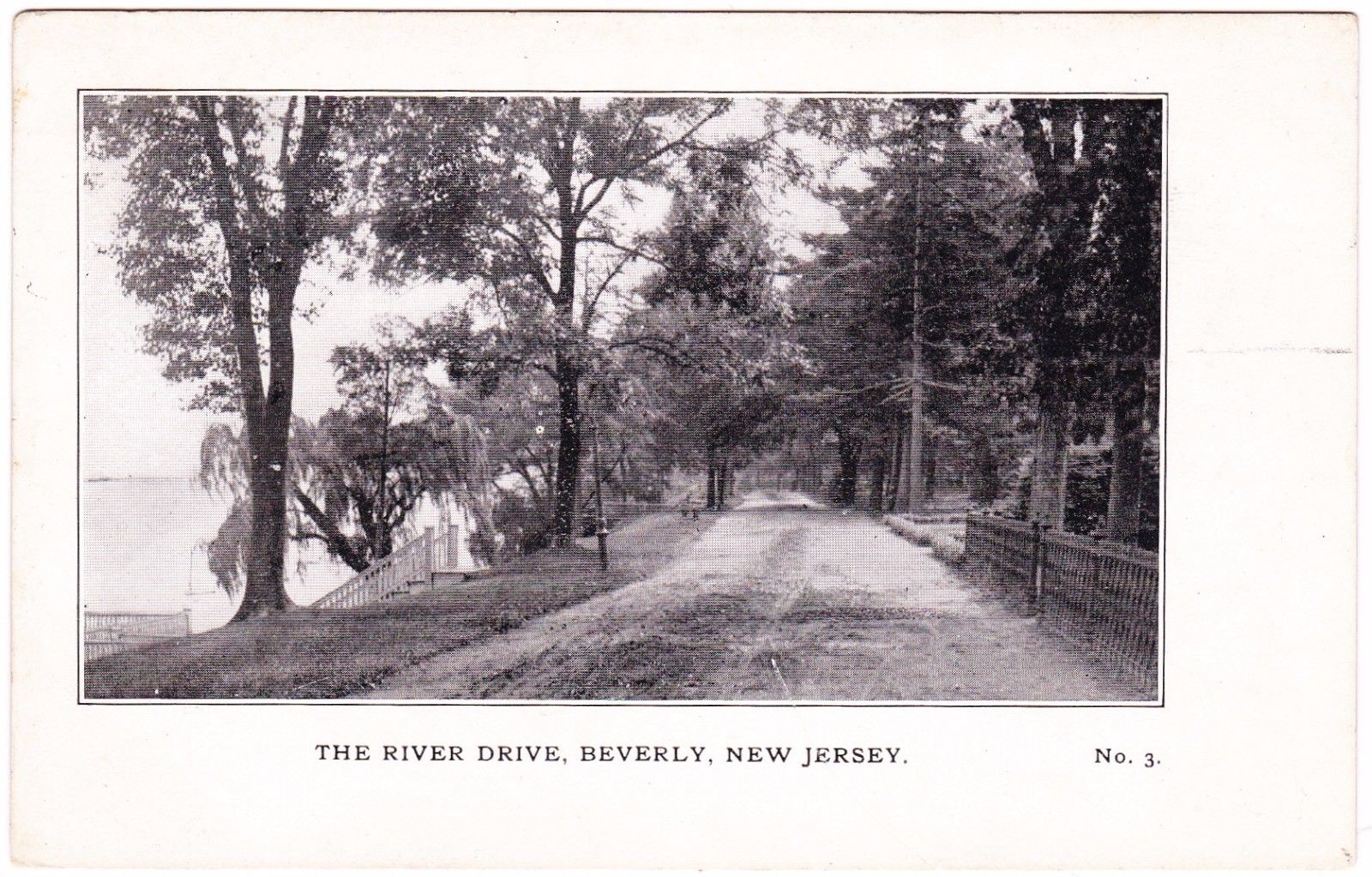 Beverly - River Drive - 1913