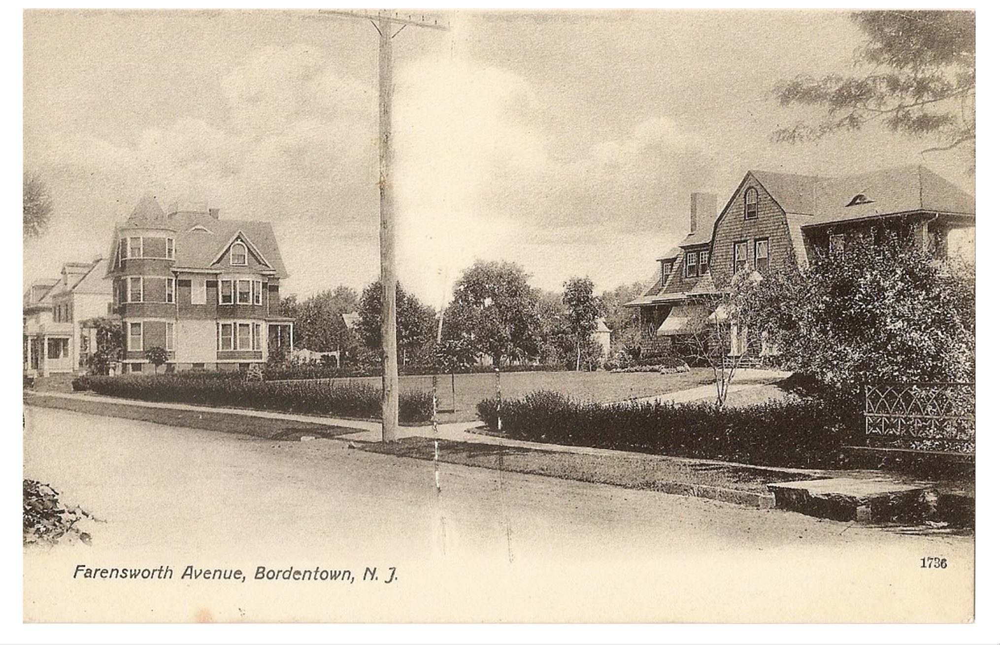 Bordentown - A view on Farnsworth Avenue - c 1910