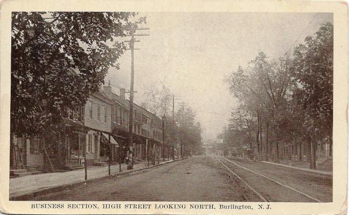 Burlington - Business section - High Street Looking North - c 1910