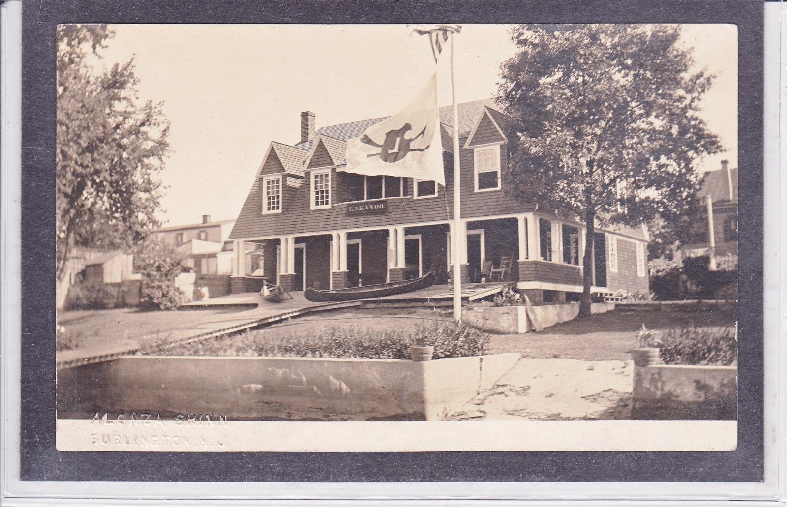 Burlington - Lakanoo Canoe Club on the Delaware River waterfront 0 1910