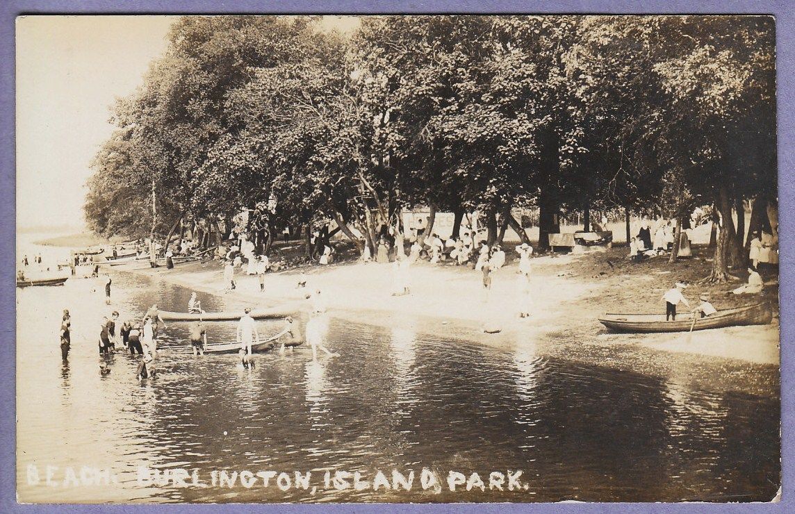 Burlington Island - Fun along the shore - 101-