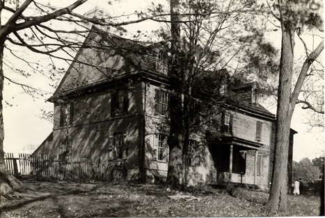 23. Michael and Susannah Newbold House, Georgetown-Wrightstown Road near Monmouth Road, Chesterfield Twp., 1736 (owned by Mrs. John Hutchinson, 1939)