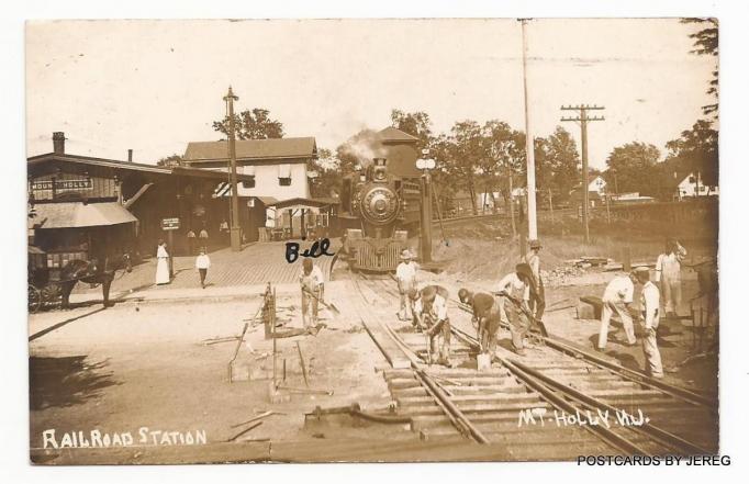 Mount Holly - Work crew near the station - 1919