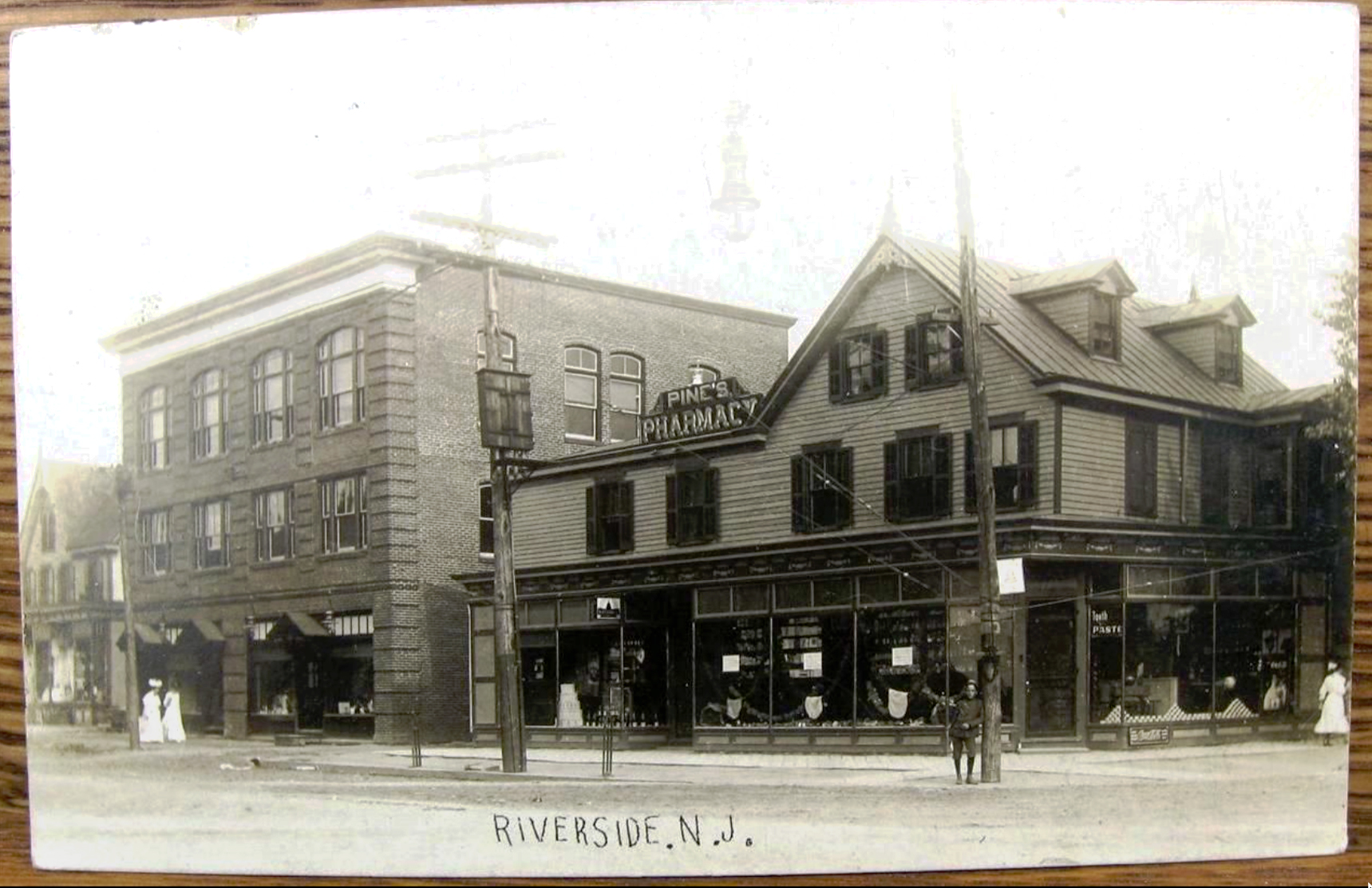 Riverside - Pines Pharmacy - c 1910