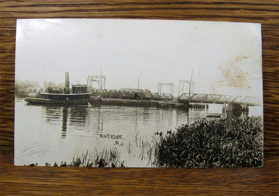Riverside - Steamer on Rancocas near bridge - c 1910
