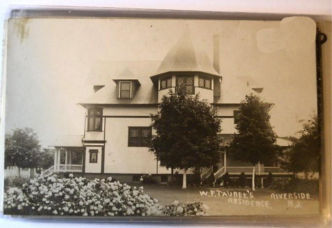 Riverside - W F Taubees Residence - c 1910