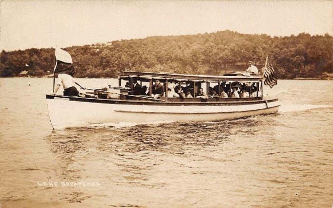 Lake Hopatcong - Tour boat and tourists on the lake - 1909